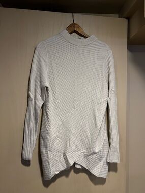 Cashmere Cream Ribbed Knit Sweater - Lightweight Long Sleeve